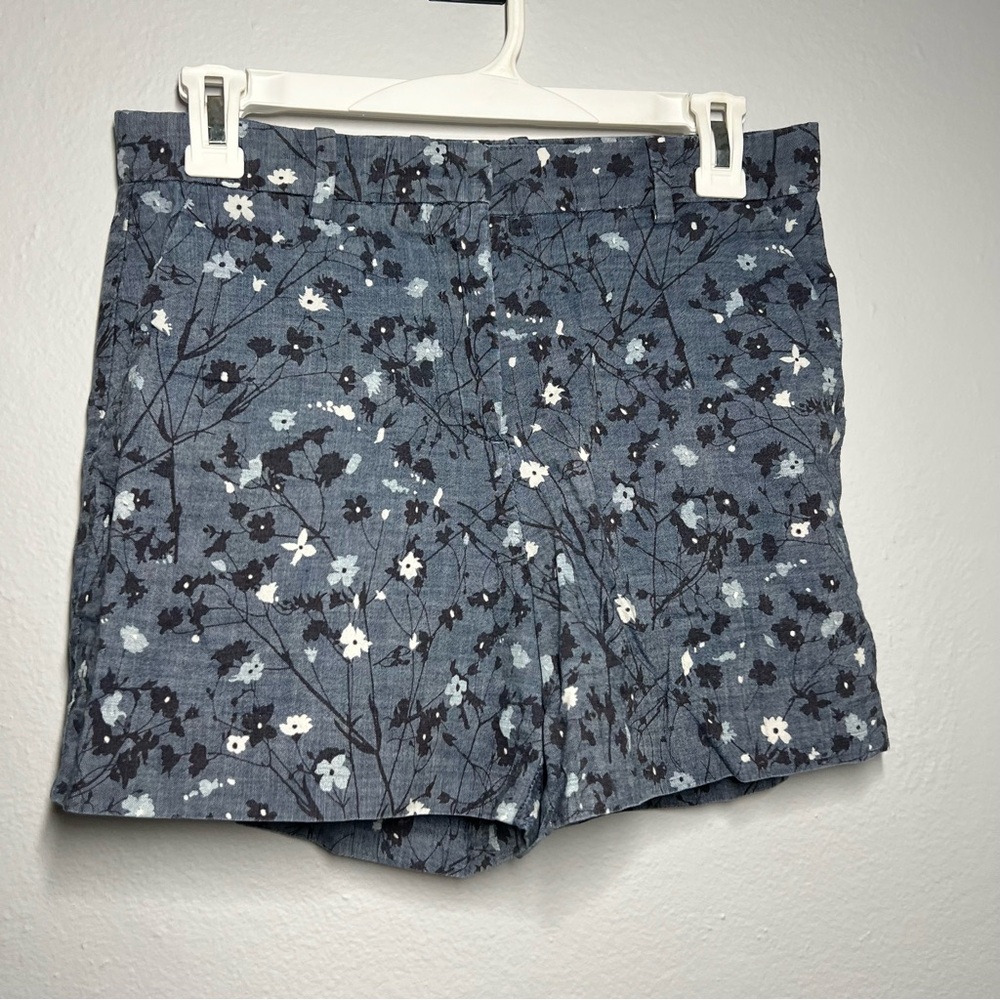 GAP Blue Floral Print Women's Shorts Bermudas